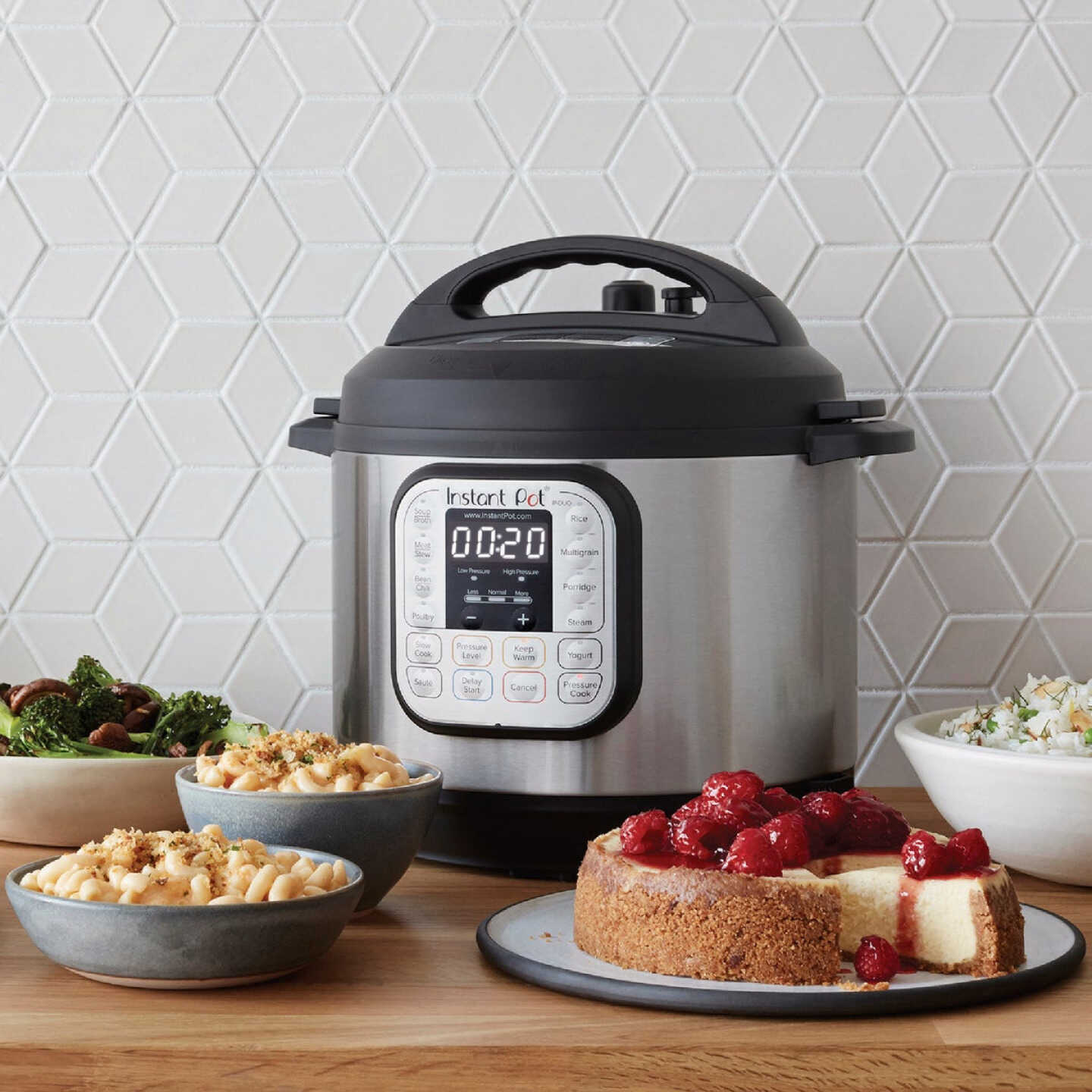 Instant Pot Duo 8 Qt. 7-in-1 Multi-Use Cooker Image 2
